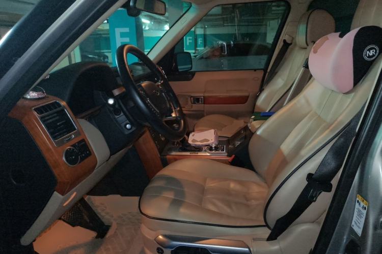 Used Land Rover Range 2010 5.0 NA V8 HSE Left Front Seat