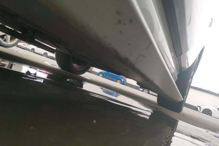 Used Land Rover Range  Chassis Front Left