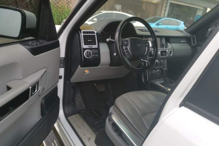 Used Land Rover Range  Driver Seat