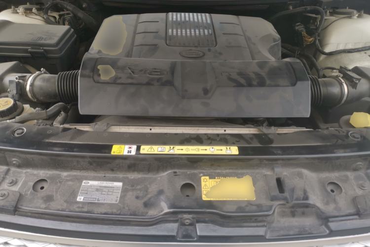 Used Land Rover Range  Engine Bay