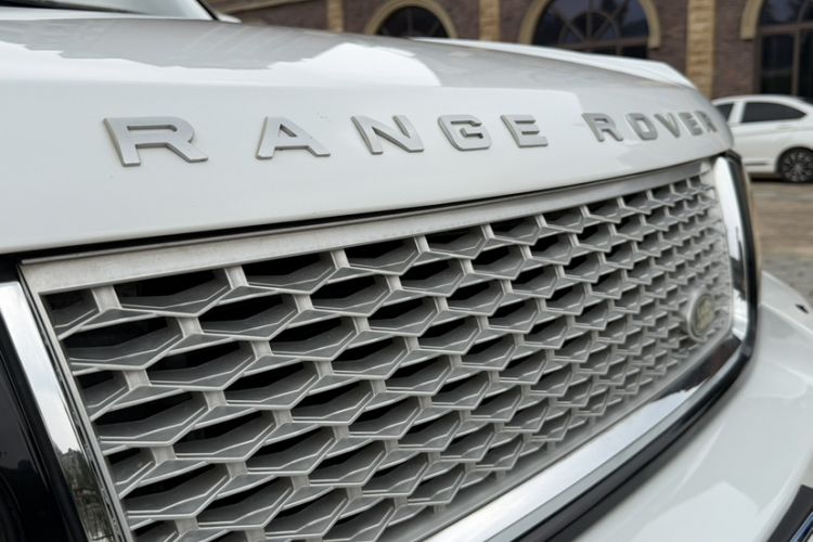 Used Land Rover Range 2010 5.0 NA V8 HSE Exterior 7