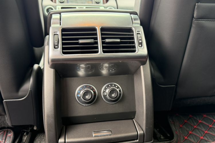 Used Land Rover Range 2010 5.0 NA V8 HSE Interior 11