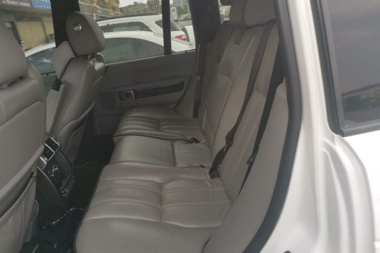 Used Land Rover Range  Left Rear Seat