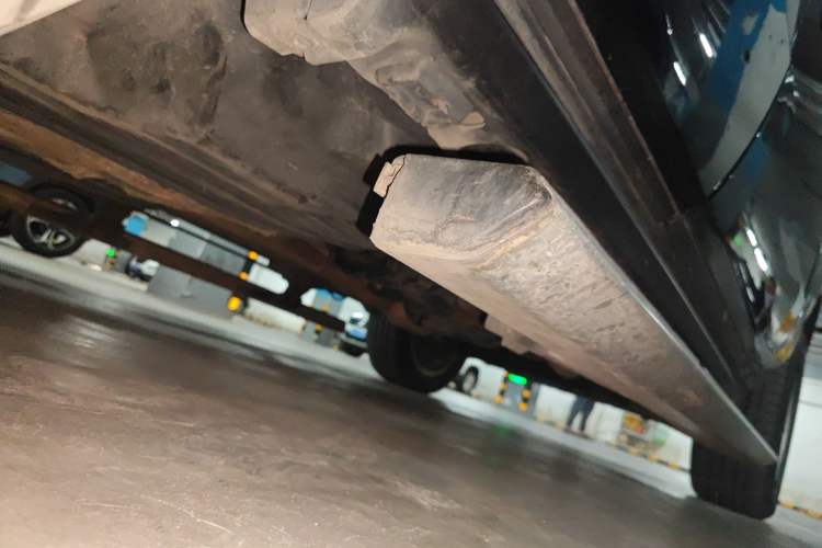 Used Land Rover Range 2011 3.6 TDV8 Chassis Rear Right