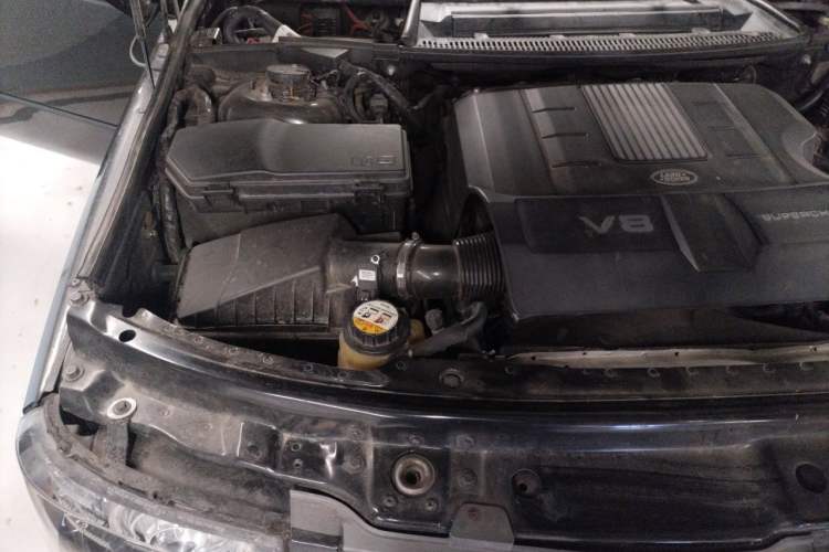 Used Land Rover Range  Engine Bay Right