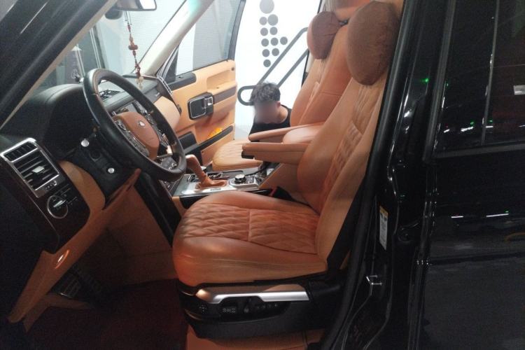Used Land Rover Range  Left Front Seat