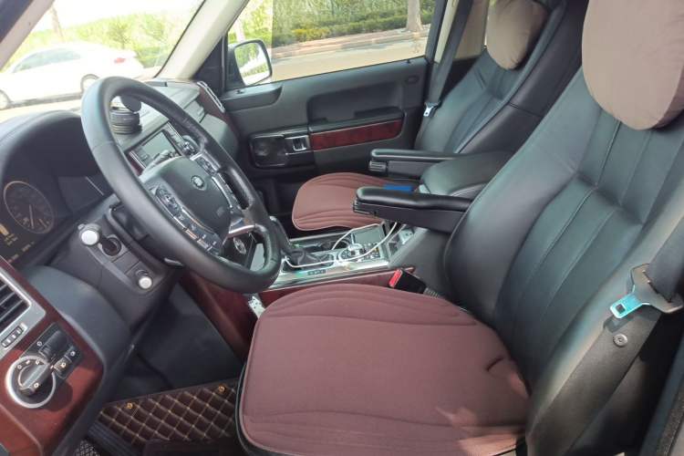 Used Land Rover Range 2011 3.6 TDV8 Left Front Seat