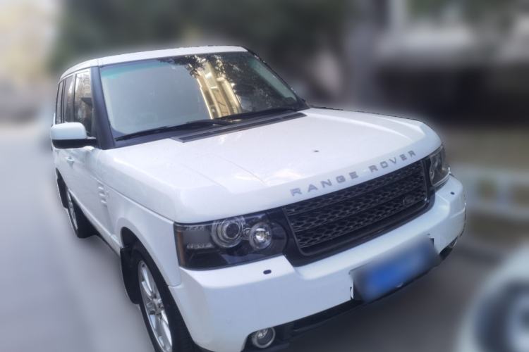 Used Land Rover Range 2011 3.6 TDV8 Front Right 45 Deg