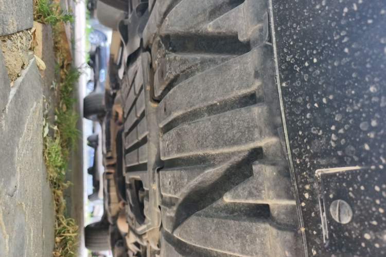 Used Land Rover Range 2012 5.0 NA V8 Chassis Front