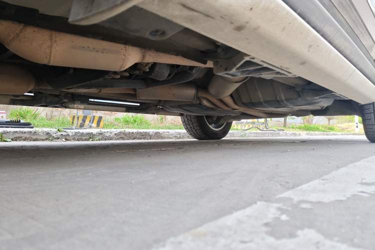 Used Land Rover Range 2012 5.0 NA V8 Chassis Front Left