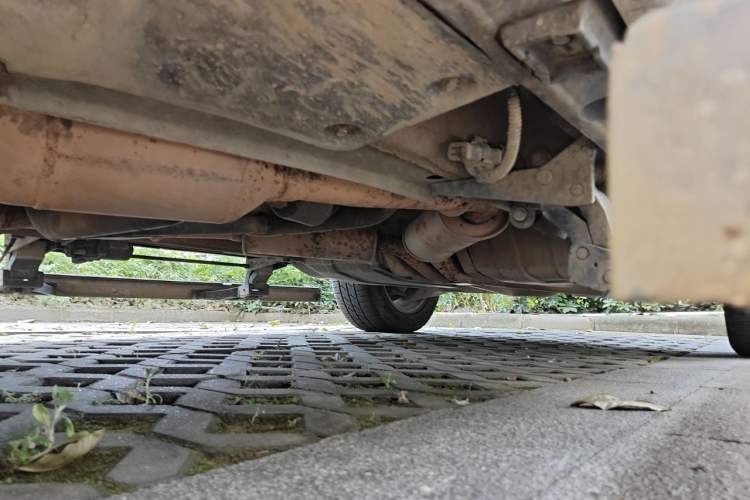 Used Land Rover Range 2012 5.0 NA V8 Chassis Front Left