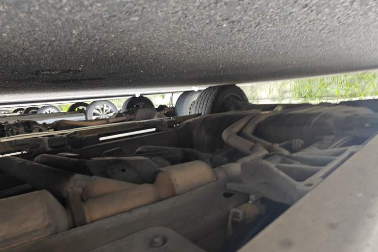 Used Land Rover Range 2012 4.4 TDV8 Chassis Front Right