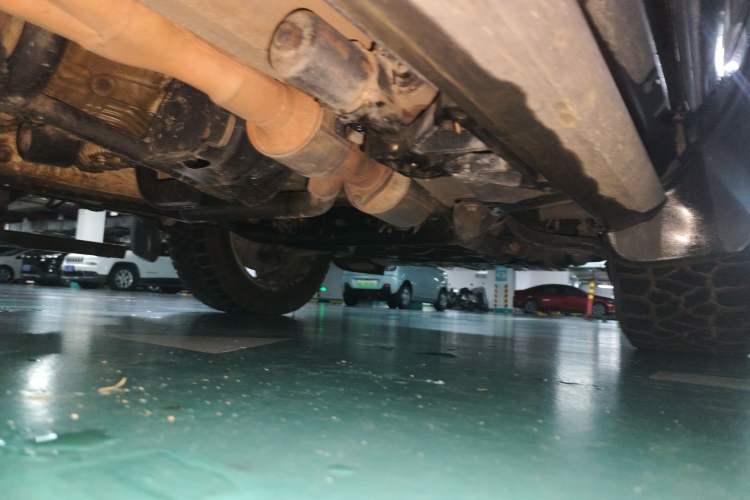 Used Land Rover Range 2012 4.4 TDV8 Chassis Front Right