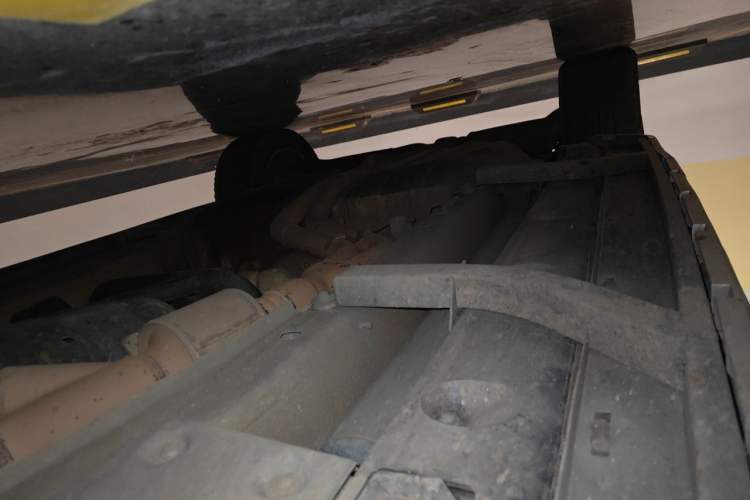 Used Land Rover Range 2012 4.4 TDV8 Chassis Front Right
