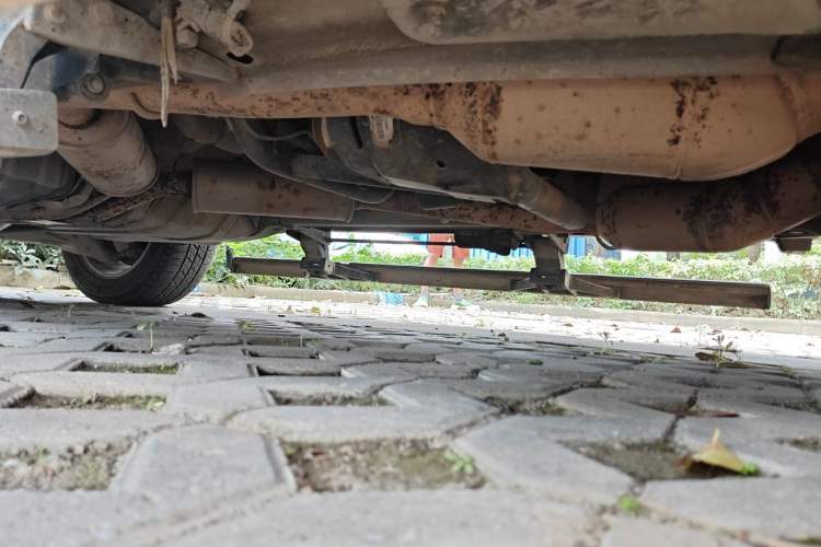 Used Land Rover Range 2012 5.0 NA V8 Chassis Front Right