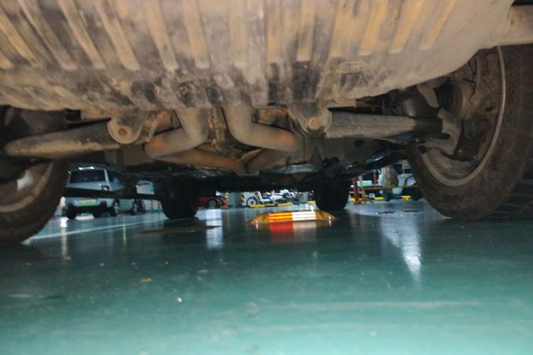 Used Land Rover Range 2012 4.4 TDV8 Chassis Rear