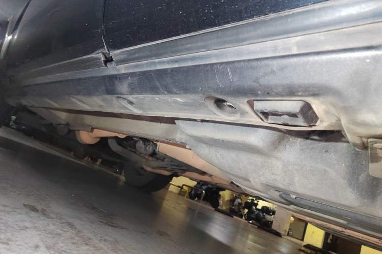 Used Land Rover Range 2012 5.0 NA V8 Chassis Rear Left