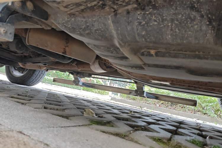 Used Land Rover Range 2012 5.0 NA V8 Chassis Rear Left