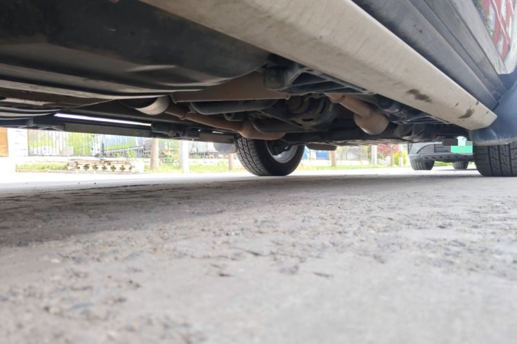 Used Land Rover Range 2012 5.0 NA V8 Chassis Rear Right