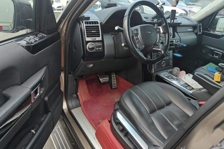 Used Land Rover Range 2012 4.4 TDV8 Driver Seat