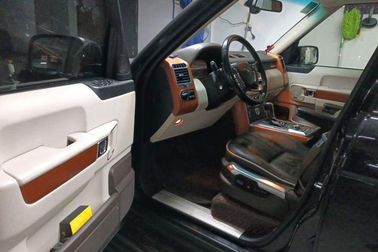 Used Land Rover Range 2012 5.0 NA V8 Driver Seat