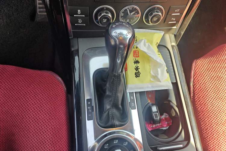 Used Land Rover Range  Gear Lever