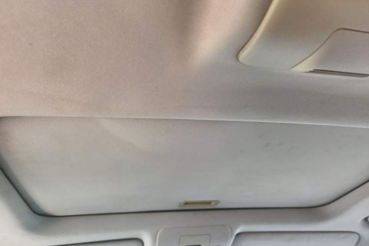 Used Land Rover Range 2012 5.0 NA V8 Headliner