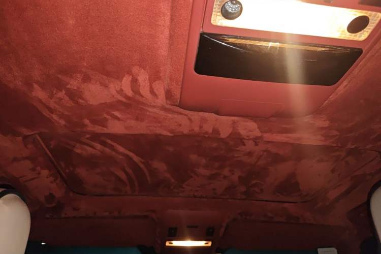 Used Land Rover Range 2012 5.0 NA V8 Headliner