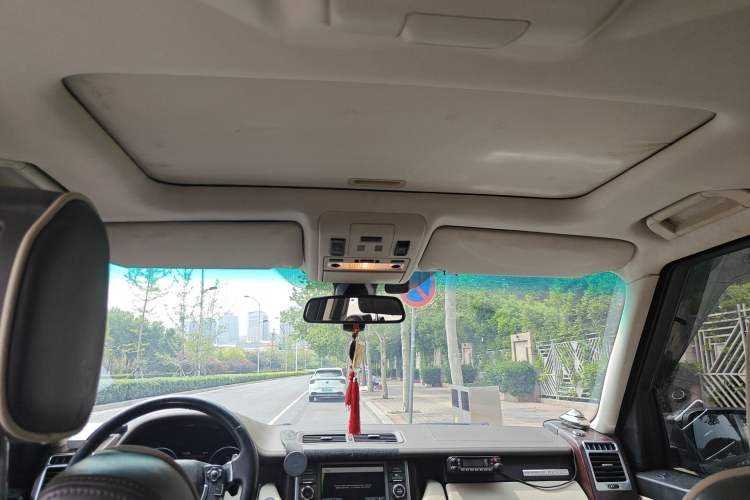 Used Land Rover Range 2012 4.4 TDV8 Headliner