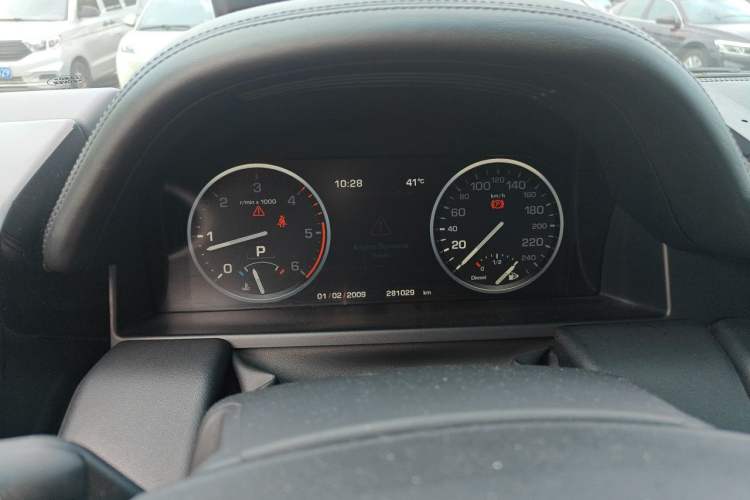 Used Land Rover Range 2012 4.4 TDV8 Instrument Cluster