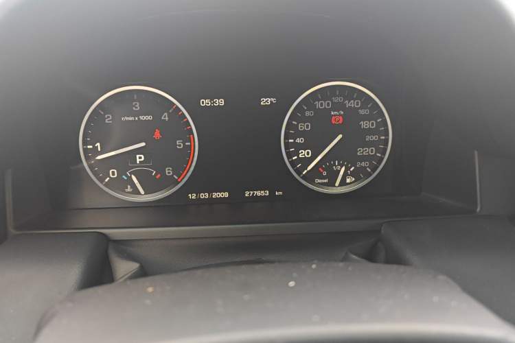 Used Land Rover Range 2012 4.4 TDV8 Instrument Cluster