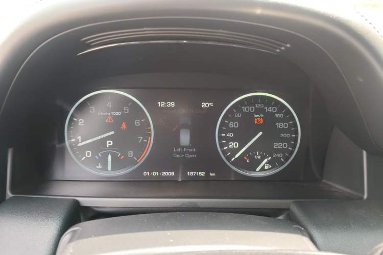 Used Land Rover Range 2012 5.0 NA V8 Instrument Cluster