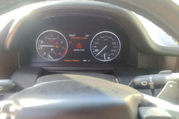 Used Land Rover Range 2012 5.0 NA V8 Instrument Cluster