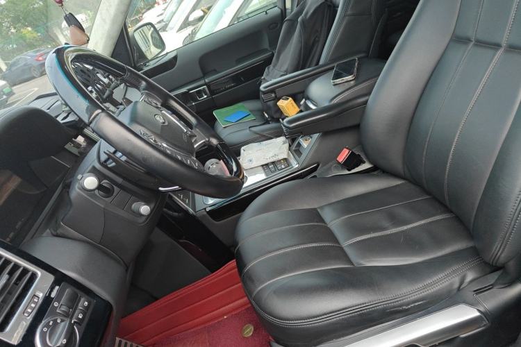 Used Land Rover Range 2012 4.4 TDV8 Left Front Seat