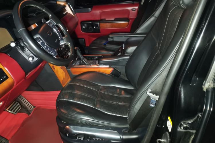 Used Land Rover Range 2012 5.0 SC V8 Left Front Seat