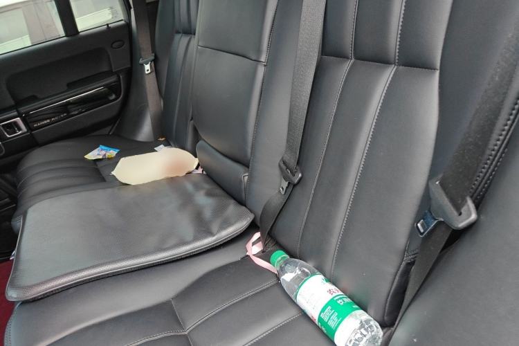 Used Land Rover Range 2012 4.4 TDV8 Left Rear Seat