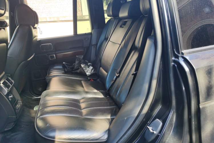 Used Land Rover Range 2012 5.0 NA V8 Left Rear Seat