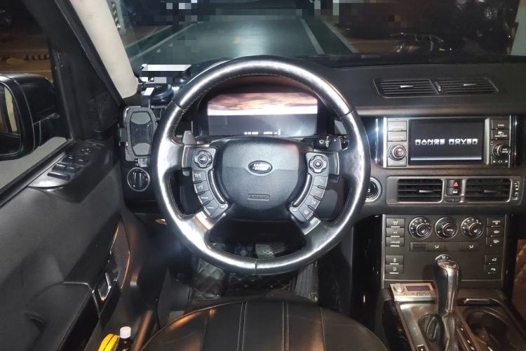 Used Land Rover Range 2012 5.0 NA V8 Steering Wheel