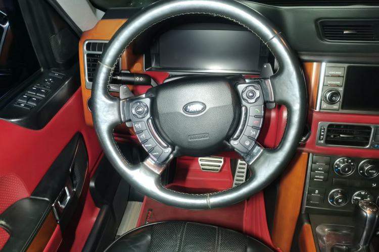 Used Land Rover Range 2012 5.0 SC V8 Steering Wheel