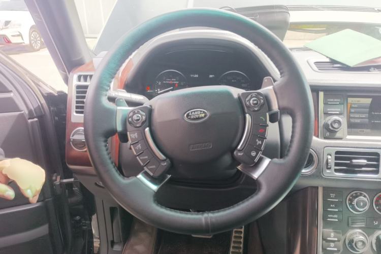 Used Land Rover Range 2012 5.0 SC V8 Steering Wheel