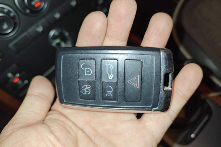 Used Land Rover Range 2012 4.4 TDV8 Vehicle Key