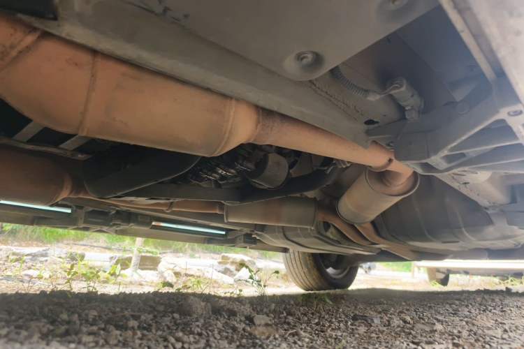 Used Land Rover Range 2012 5.0 NA V8 Chassis Front Left
