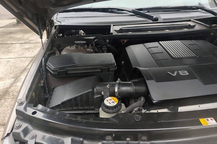 Used Land Rover Range 2012 5.0 SC V8 Engine Bay Right