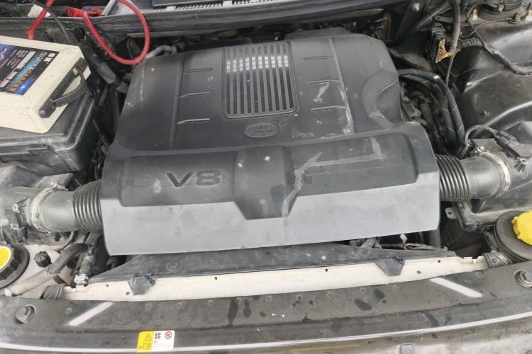 Used Land Rover Range 2012 5.0 NA V8 Engine Bay