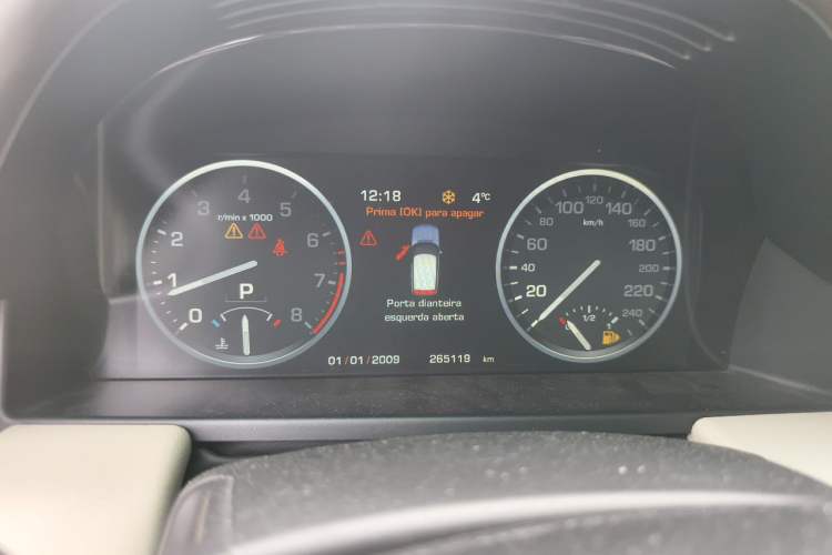 Used Land Rover Range 2012 5.0 NA V8 Instrument Cluster