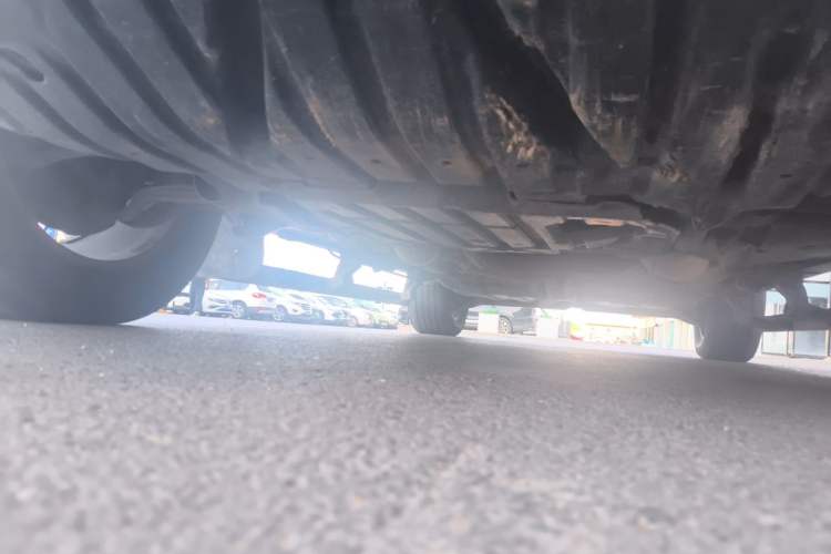 Used Land Rover Range 2012 5.0 NA V8 Chassis Front Right