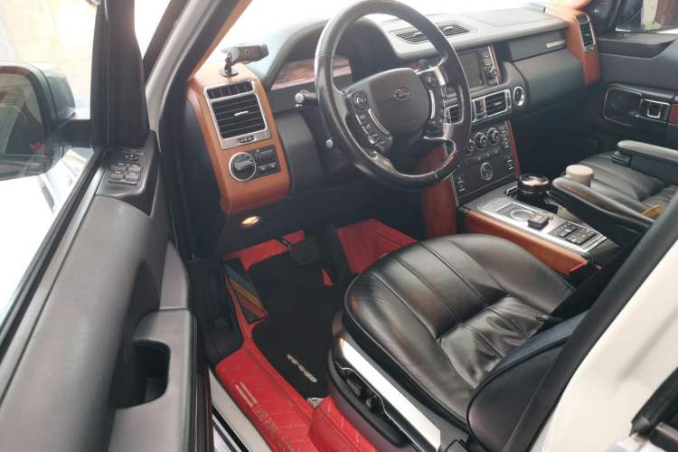 Used Land Rover Range 2012 4.4 TDV8 Driver Seat
