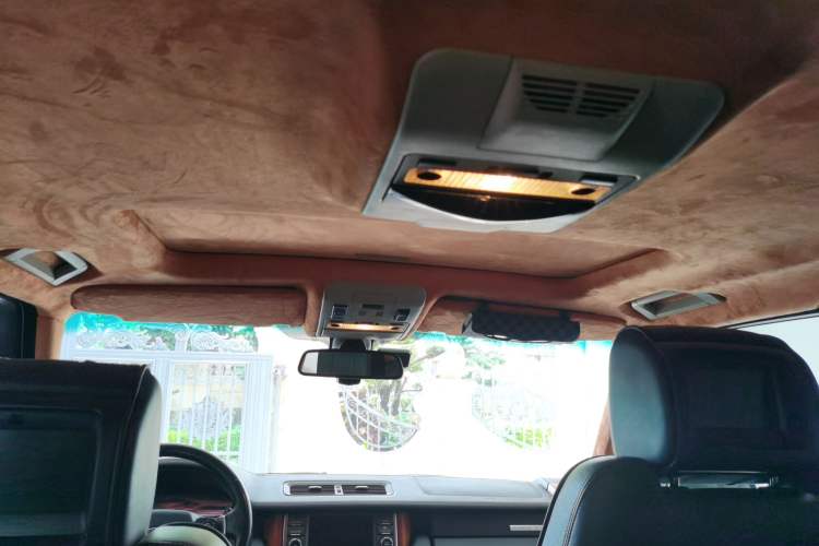 Used Land Rover Range 2012 4.4 TDV8 Headliner