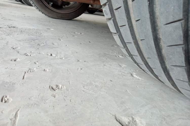 Used Land Rover Range 2012 5.0 NA V8 Chassis Front Left