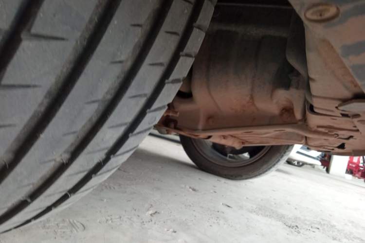 Used Land Rover Range 2012 5.0 NA V8 Chassis Front Right